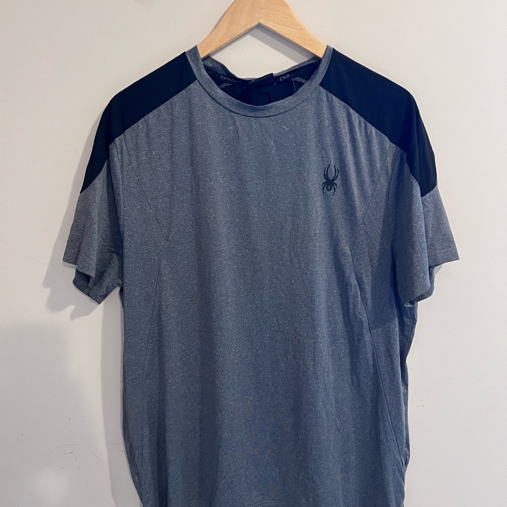 Spyder Gray and Black Short Sleeve Tee